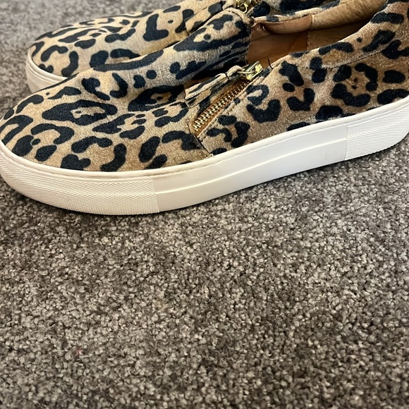 Steve Madden Cheetah Sneakers - Picture 7 of 8